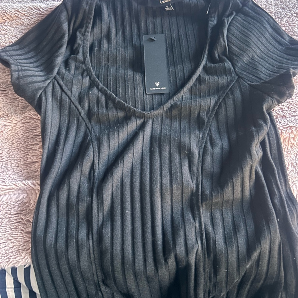 V Neck short sleeved T